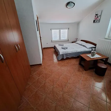 Lily Appartement Novi Vinodolski