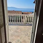 Apartment Lily Novi Vinodolski