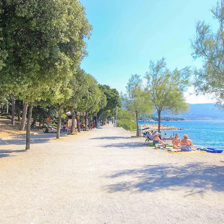 Lily Appartement Novi Vinodolski